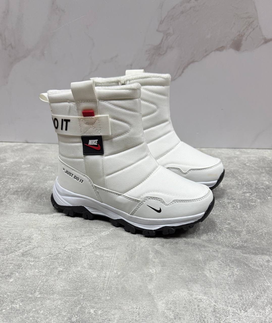 зимние сапоги nike,зимние сапоги nike цвет белый,дутики fila зимние женские,fila дутики,женские дутики