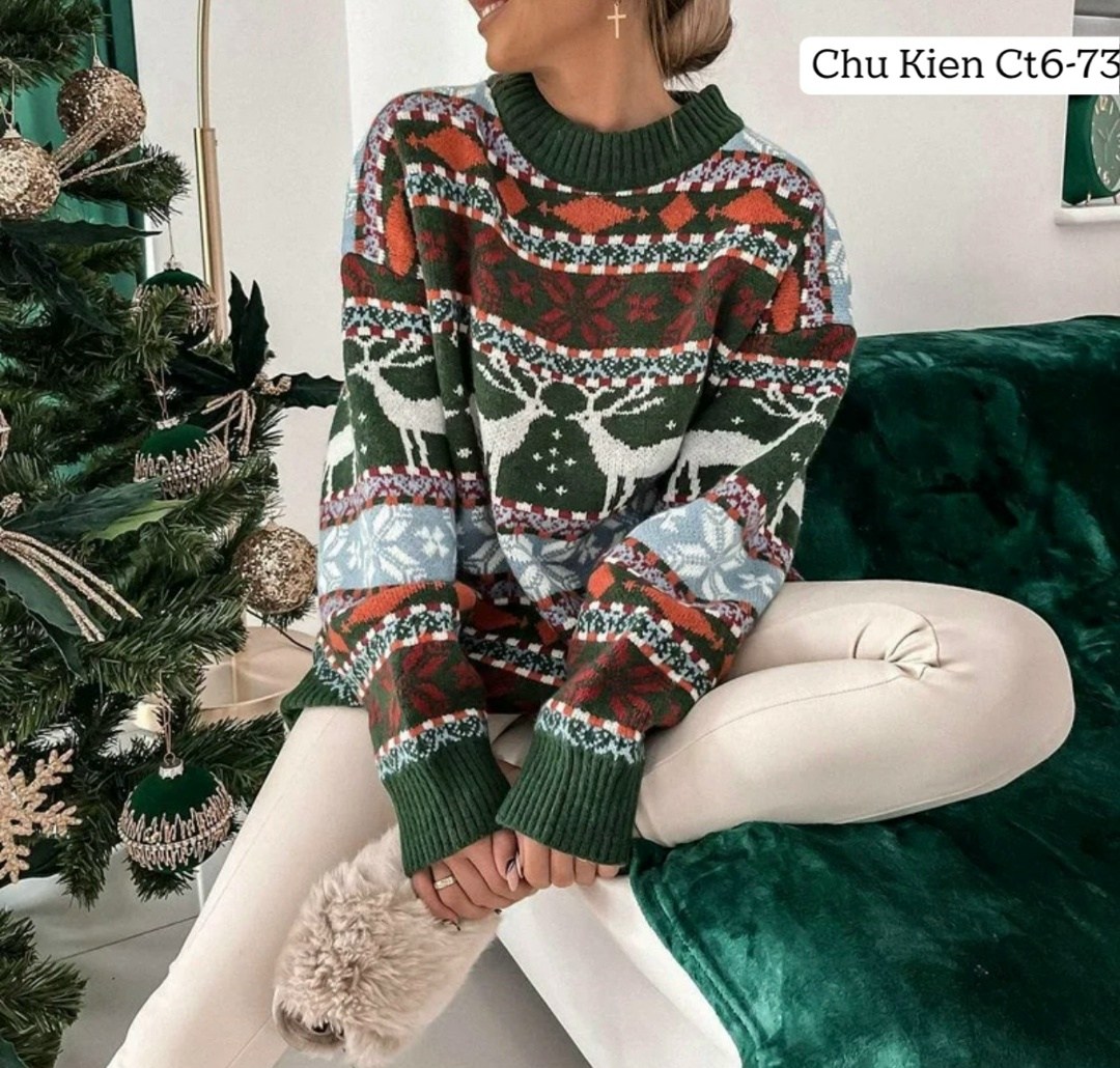 рождественские свитера,женский рождественский свитер с принтом по всей поверхности,женский рождественский свитер с принтом по всей поверхности зима 2025,свитер новогодний,женский новогодний свитер