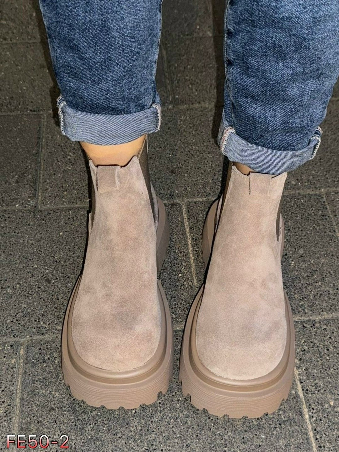 челси на платформе зимние натуральная замша ane 248246122,ботинки челси женские бежевые,,замшевые челси без платформы,женские бежевые замшевые удобные ботинки mold tonny black