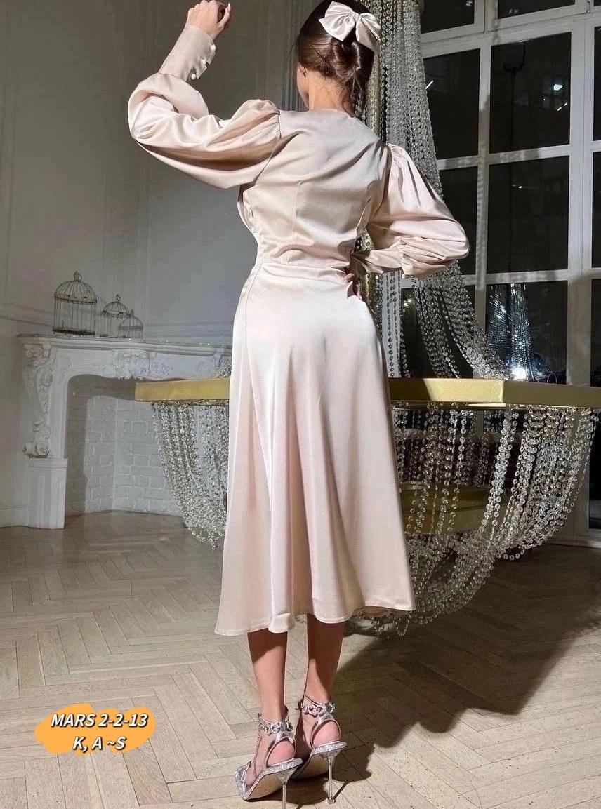 шикарное вечернее платье,шикарное платье,атласное платье,платье женское,нарядное платье