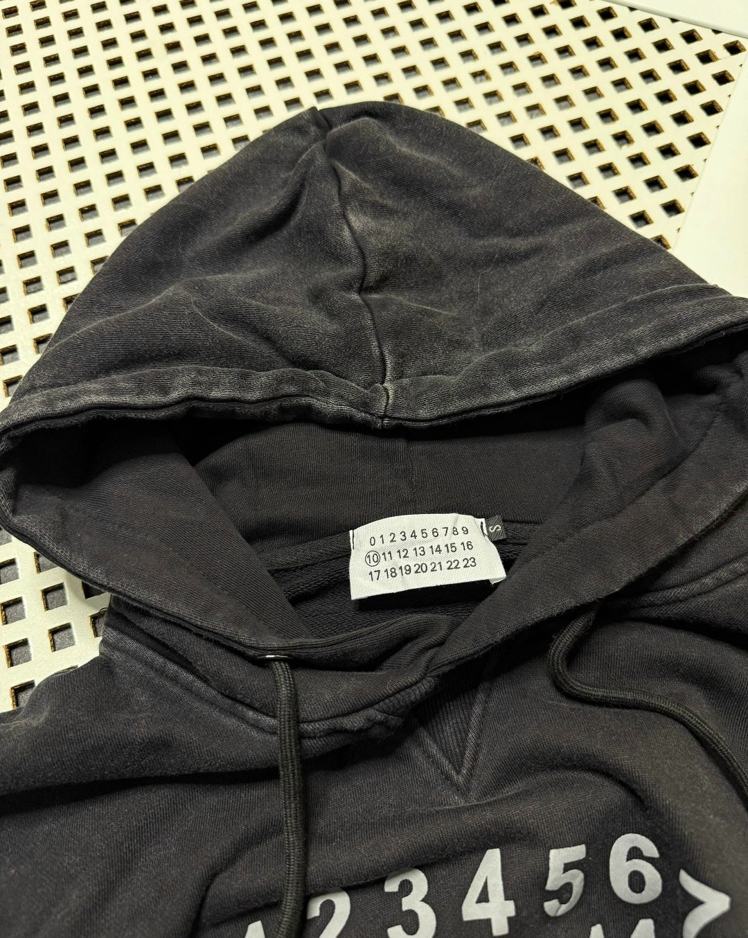 maison margiela 6 hoodie,толстовка mm6 maison margiela,толстовка,мужская толстовка,maison margiela худи