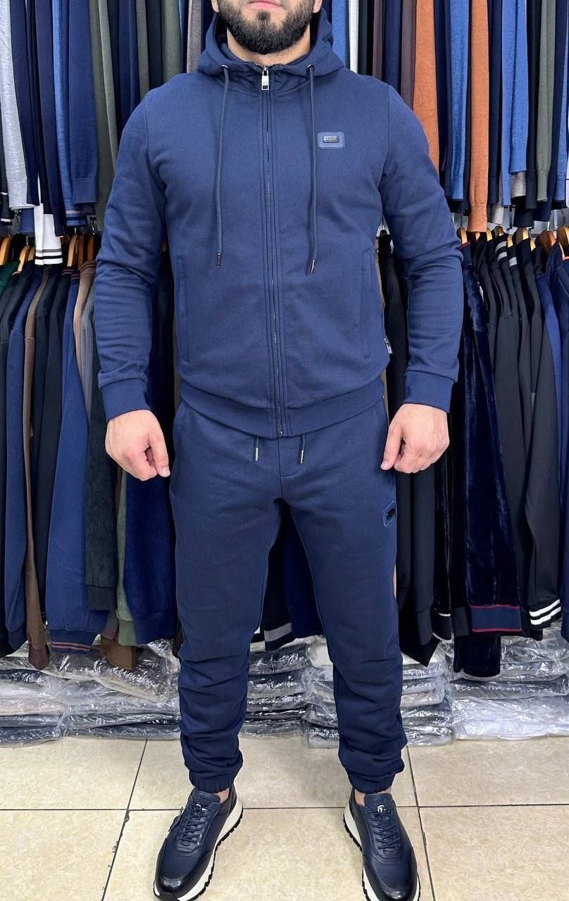 спортивные костюмы,мужской спортивный костюм,,мужской спортивный костюм dolce gabbana,спортивный костюм armani