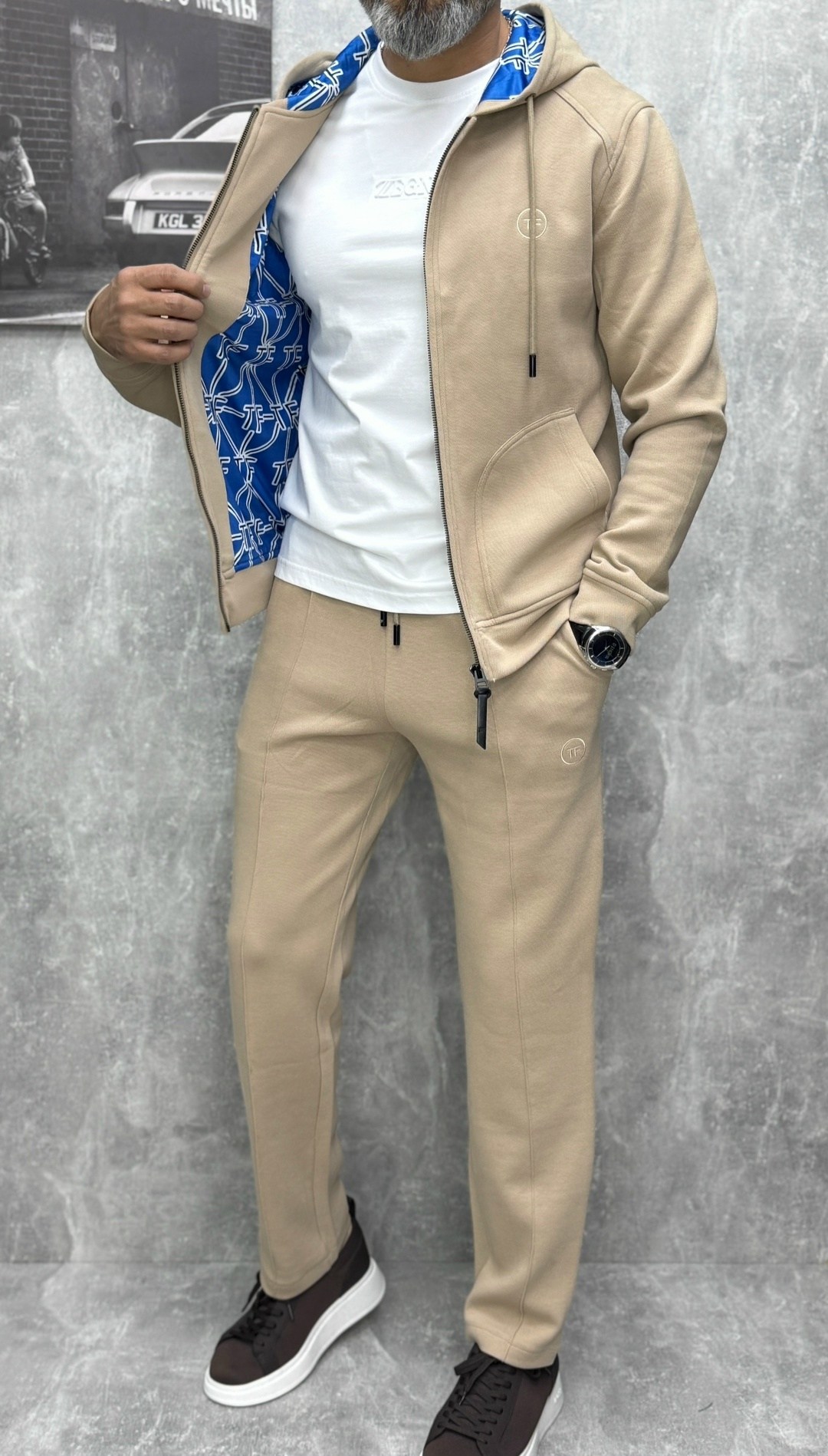 мужские спортивные костюмы,спортивные костюм,спортивный костюм brunello cucinelli,мужская спортивная одежда,спортивные костюмы