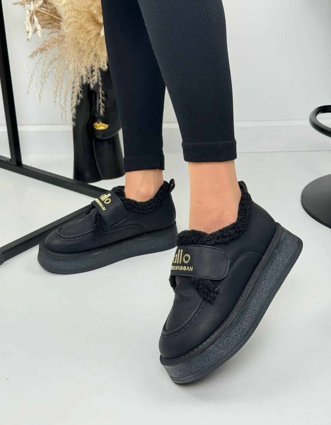 , женская,зимняя ,угги замш,угги женские