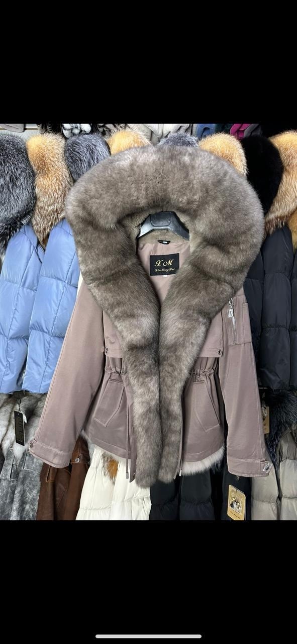 парка с чернобуркой,парка с натуральным мехом,парки с чернобуркой,парка с мехом чернобурки,парка женская с натуральным мехом