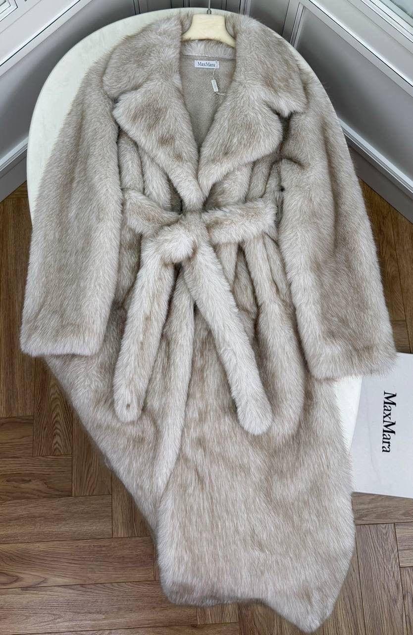 длинная бежевая шуба из эко-меха,шуба из экомеха,искусственная шуба,шубка,шуба из эко меха