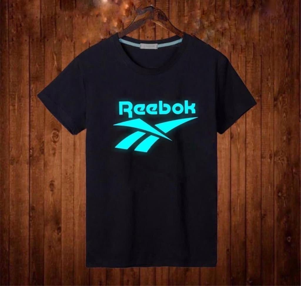 светящаяся футболка,футболка детская светящаяся,футболка со светящимся принтом,светящиеся футболка,футболка