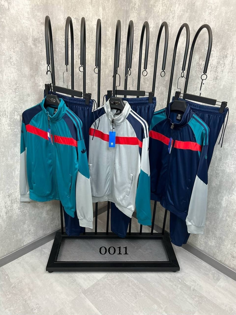 спортивный костюм адидас,мужской спортивный костюм adidas в стиле 90-х,костюм adidas 90 х,спортивный костюм adidas,спортивные костюмы 90 х