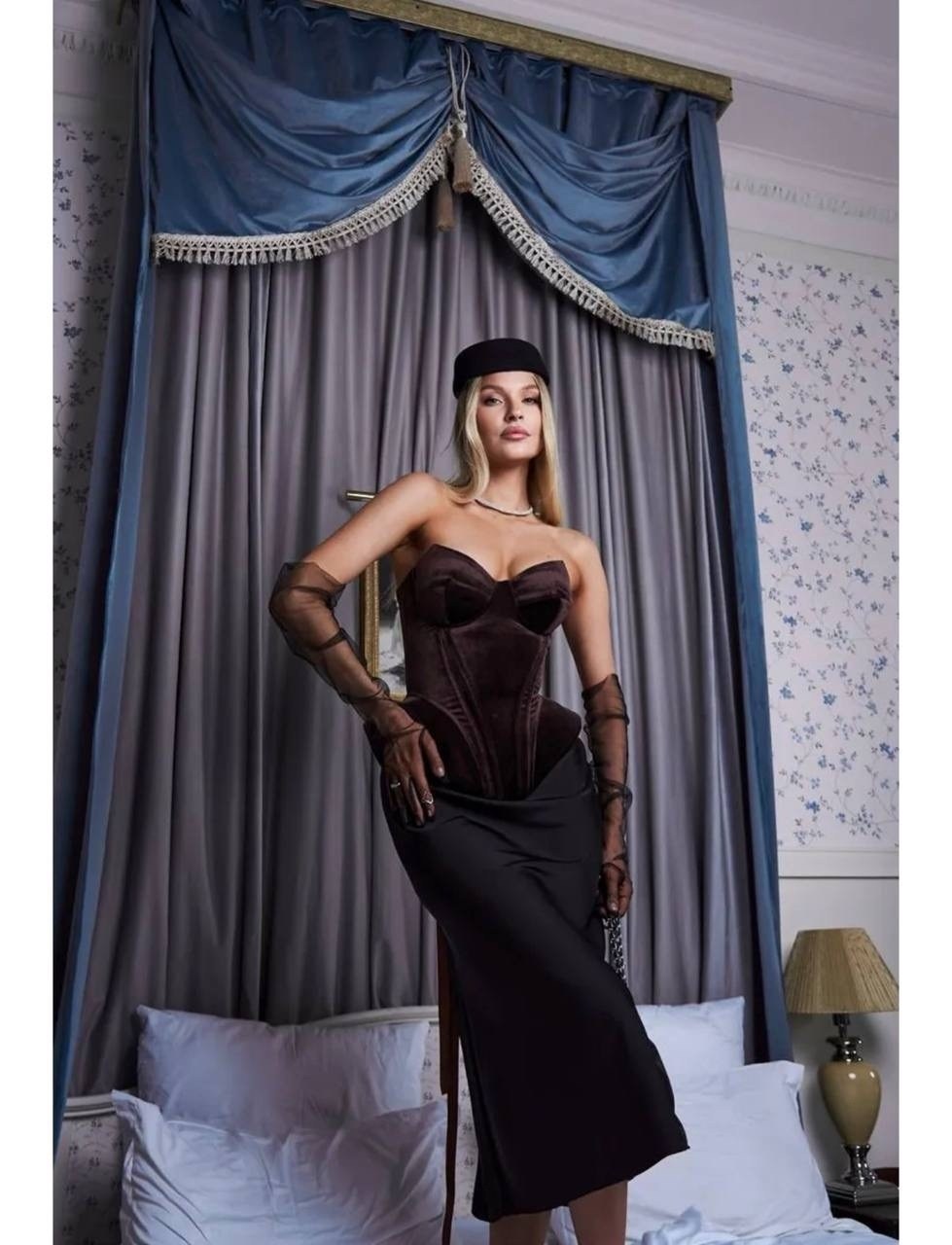 женский бархатный французский корсет-бюстье,корсет женский,бархатный корсет-бюстье,бархатный корсет-бюстье со съемными широкими бретелями,бархатный французский корсет с костями