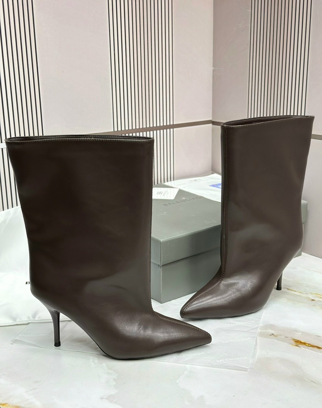 женские ботильоны,сапоги женские,модные сапоги, женская,сапоги на высоком каблуке