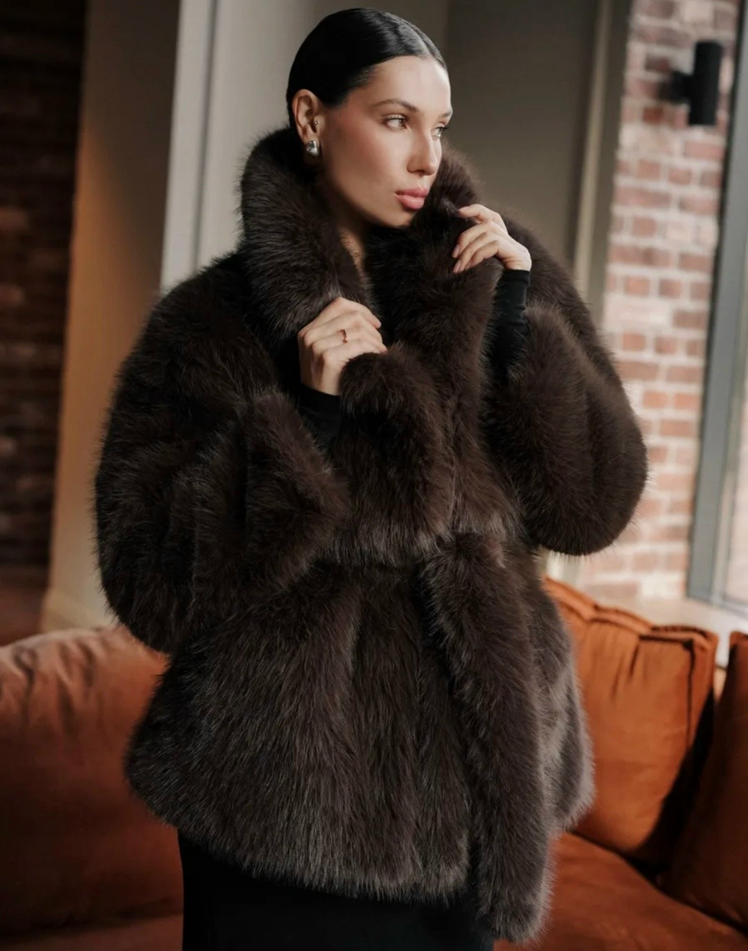 шуба,женская шуба,шуба из искусственного меха,шуба искусственная,короткая шуба