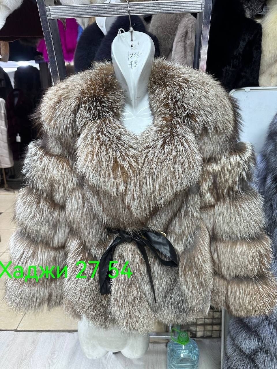 шуба из чернобурки,шуба чернобурка,шуба из меха чернобурки,шуба из чернобурой лисы,шуба из чернобурки под пояс