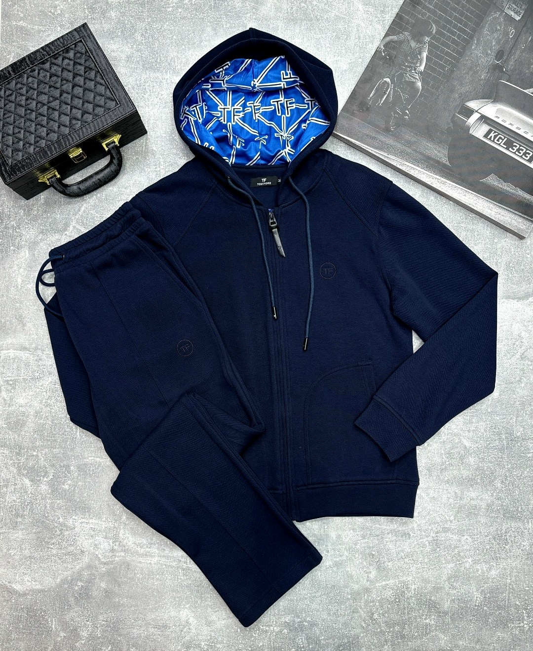 спортивные костюм,мужские спортивные костюмы,костюм stefano ricci мужской,спортивный костюм armani,спортивные костюмы стефано риччи