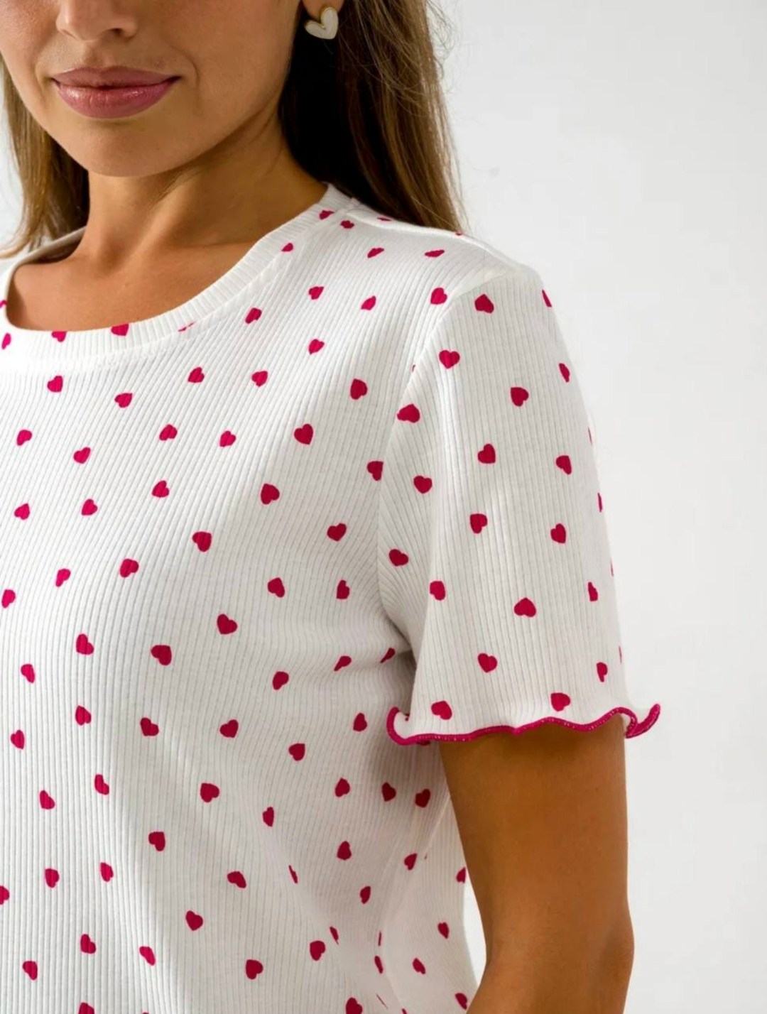 пижамы женская с шортами хлопок,женская пижама с шортами,пижама женская с шортами и футболкой,пижама с шортами с сердечками vetu 306865590,женская пижама с шортами 00027 (белый с красными сердечками)