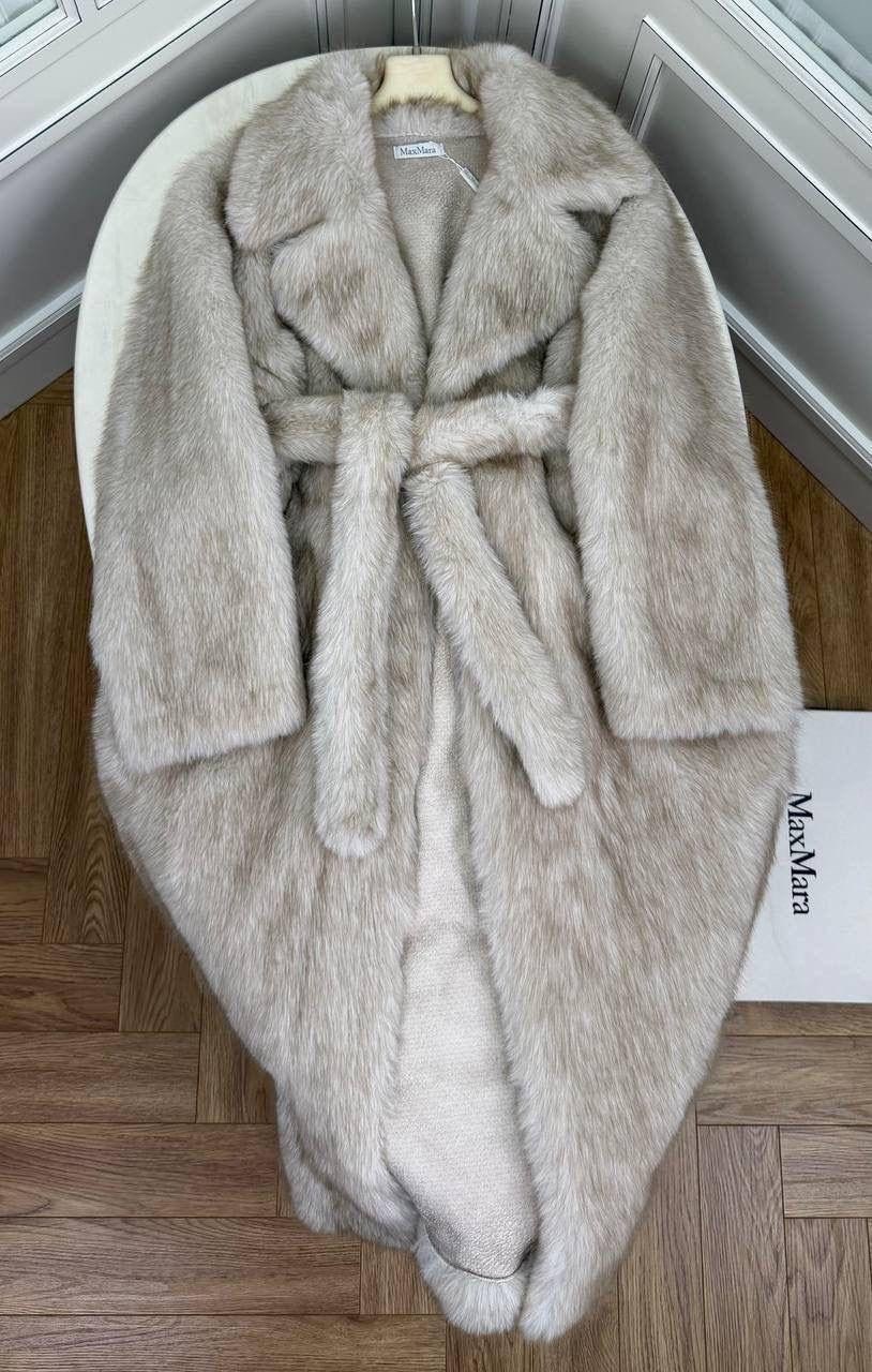 длинная бежевая шуба из эко-меха,шуба из экомеха,искусственная шуба,шубка,шуба из эко меха