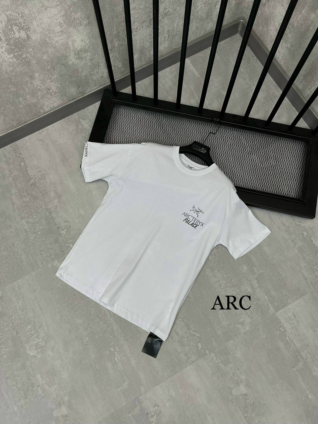 футболка,футболка стильная,универсальные футболки,футболка с принтом в