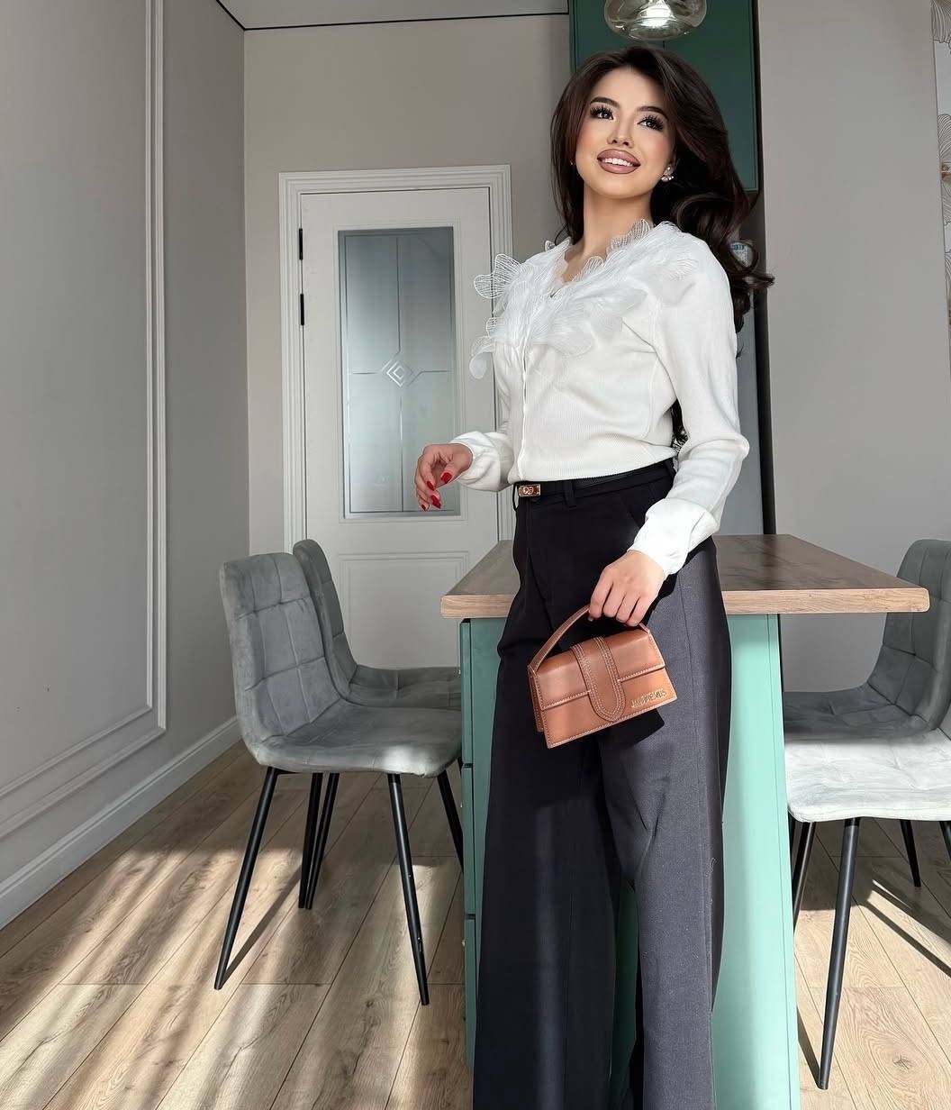 блузка стильная,блузка нарядная с рюшами stilva цвет черный,блузка нарядная,блузка