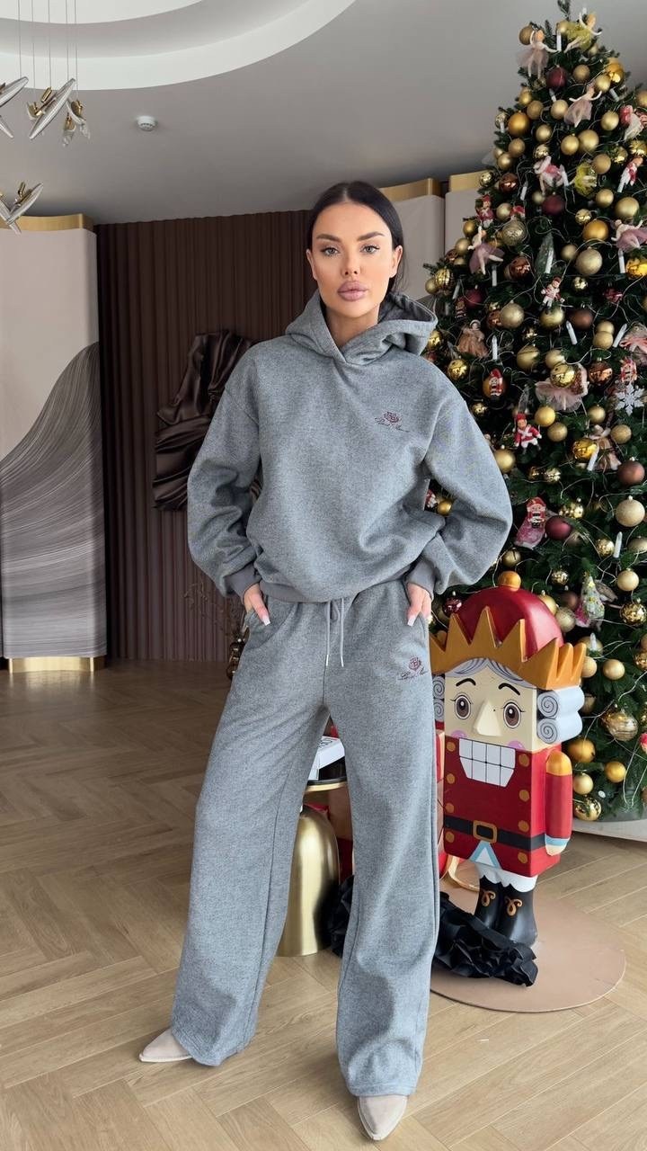 костюм спортивный,женский костюм,спортивный костюм женский,женский спортивный костюм на флисе,костюм