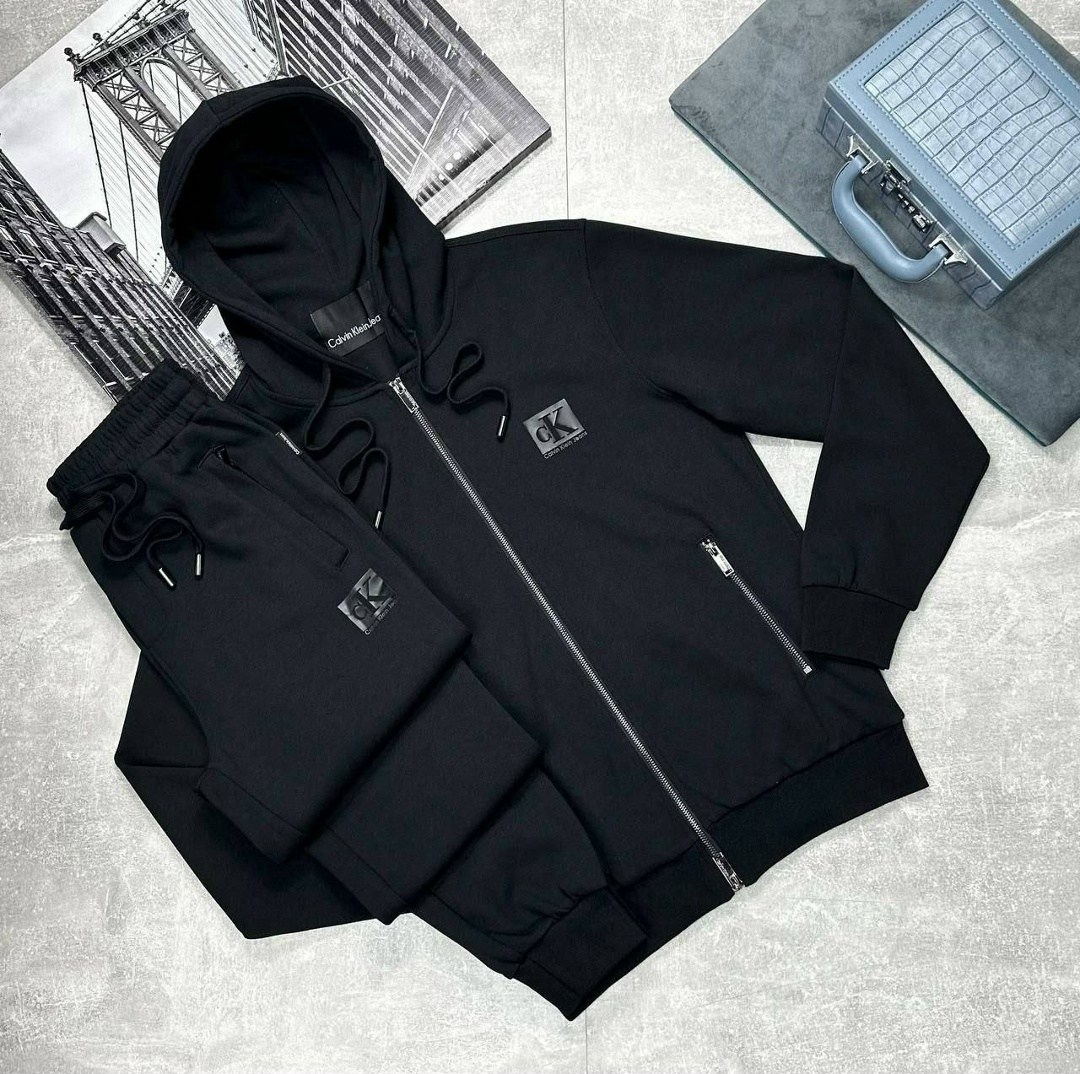 спортивный костюм armani,мужские спортивные костюмы,спортивные костюмы на флисе,луи виттон спортивный костюм мужской,спортивные костюм