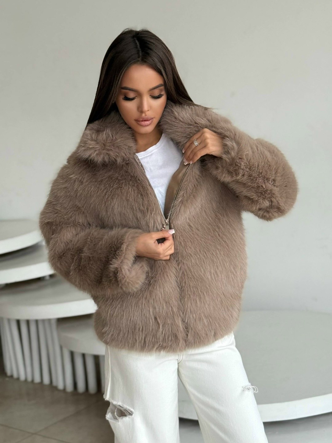 женская шуба,шуба искусственная,шубка,женская куртка из искусственного меха,шуба