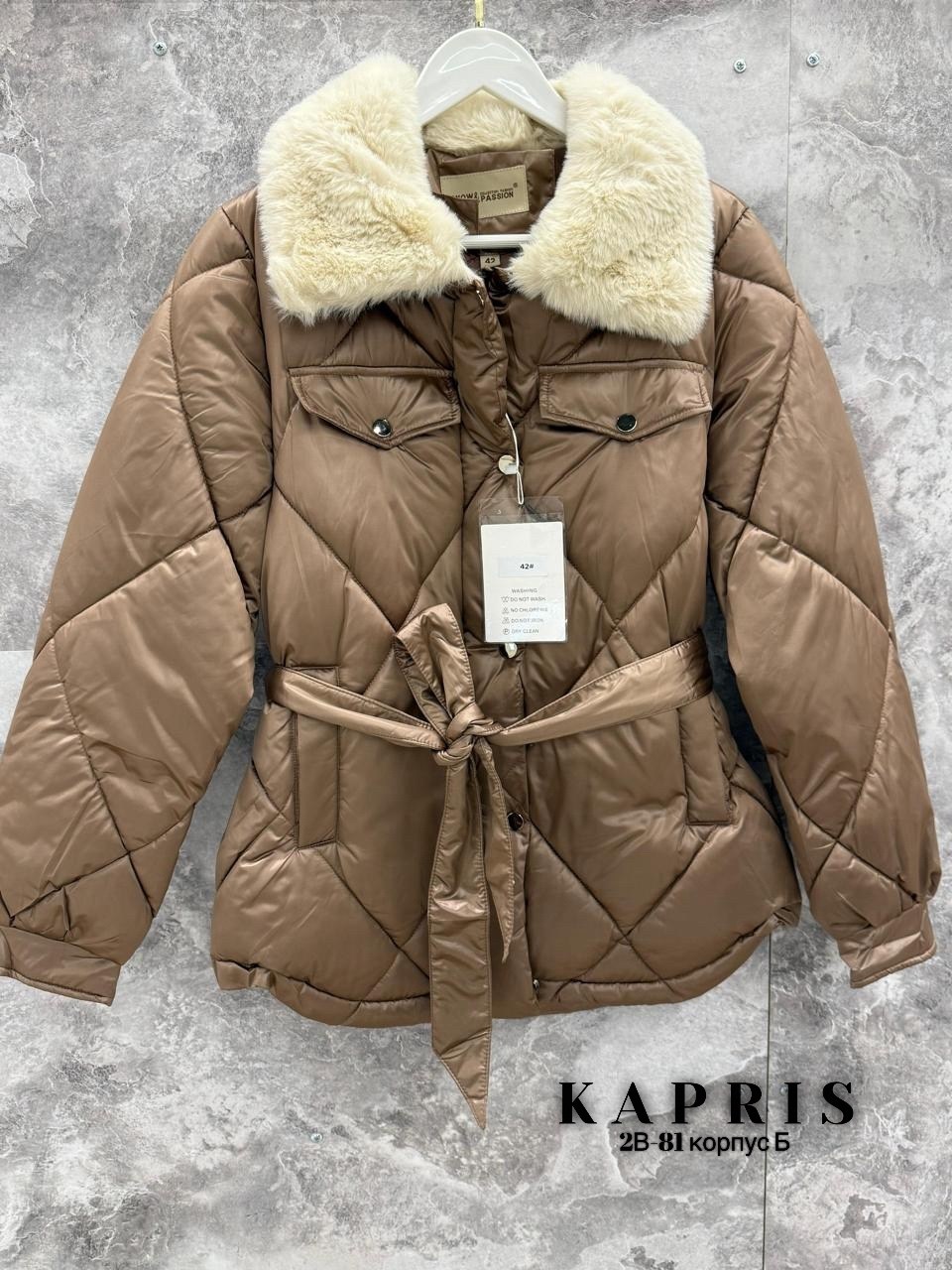 пуховик modton цвет бежевый размер 44,женская зимняя куртка-пуховик,пуховик modton размер l бежевый,пуховик modton размер m бежевый,пуховик с меховым воротником modton 539100198
