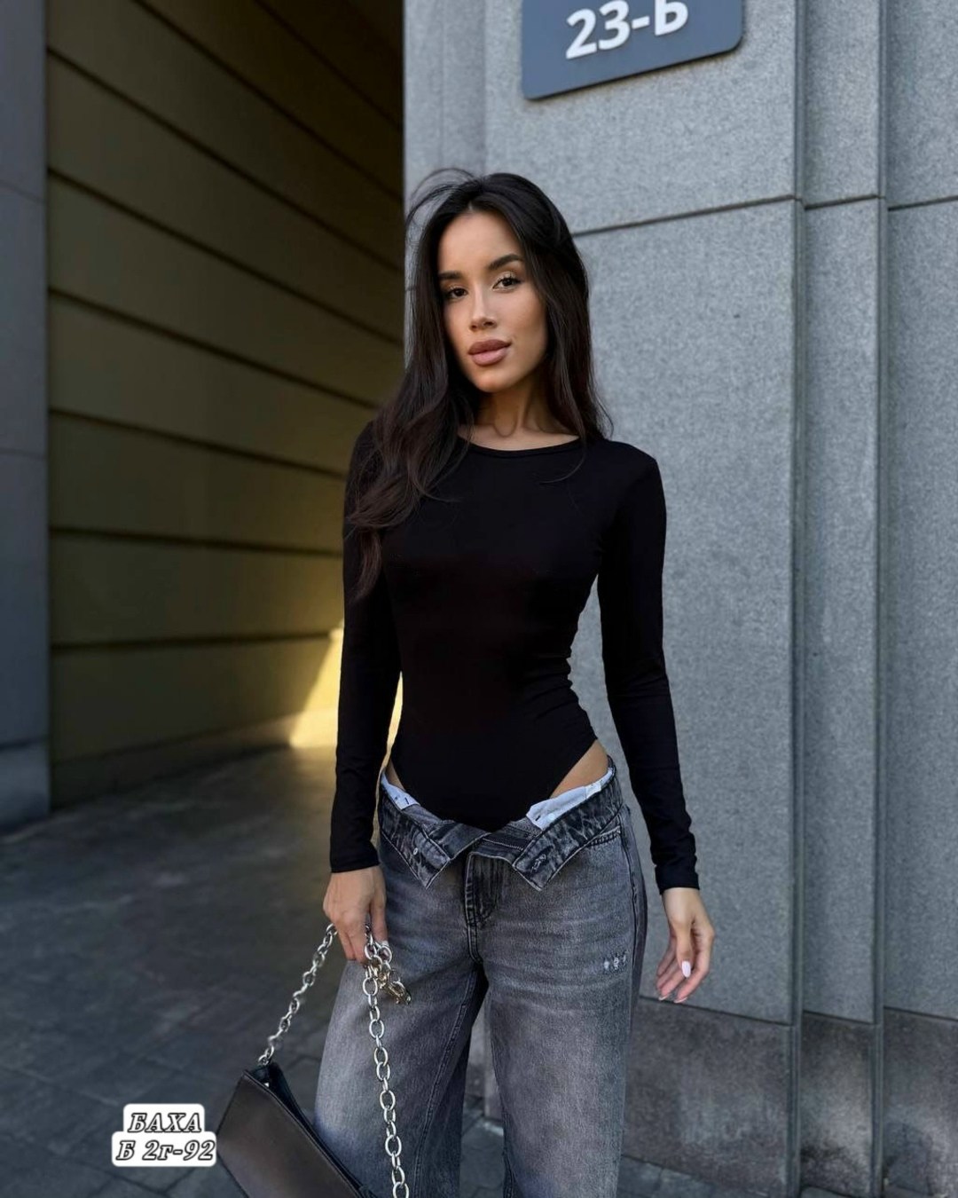 боди под джинсы,лонгслив облегающий с вырезом длинный рукав хлопок sun&moon,женская боди,женские джинсы,лонгслив