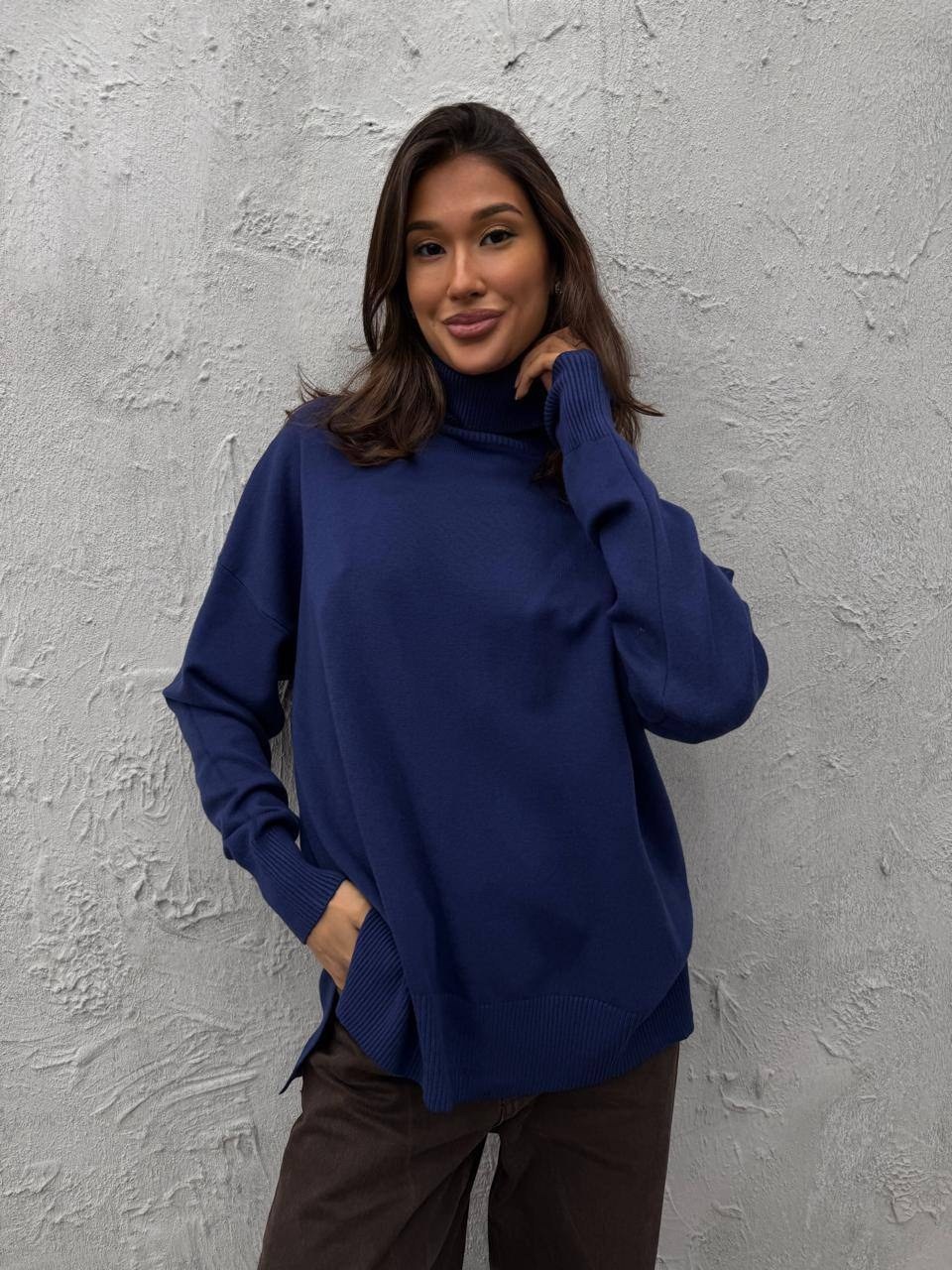 свитер с горлом оверсайз idp clo 256807230,свитер оверсайз джемпер,свитер оверсайз с высоким воротом,свитер с высоким воротом,свитер оверсайз с высоким воротником