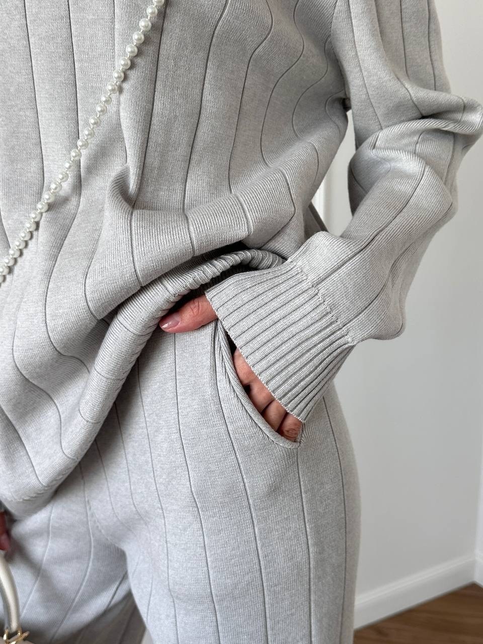 костюм со свитером,брючный костюм,костюмы трикотажные,брючный костюм лапша женский,костюм лапша