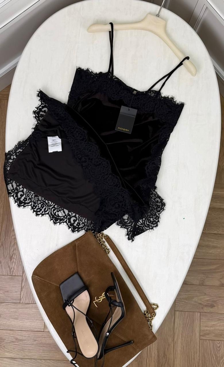 бархатный топ,топ с кружевом,бархатный топ с кружевом,топ из бархата,майка с кружевами