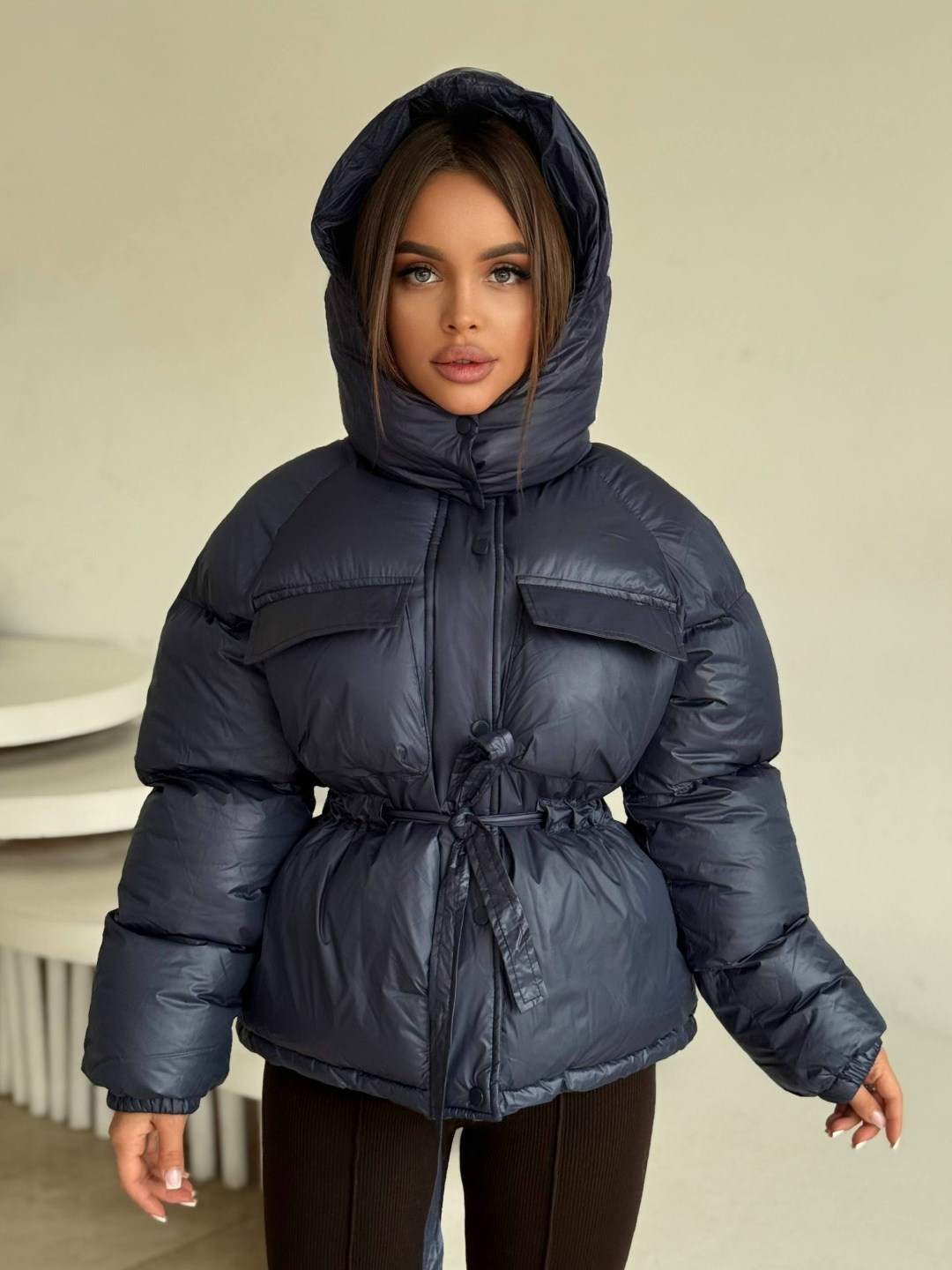 женская куртка,стильная куртка,куртка пуховик,куртка с поясом,пуховик женский