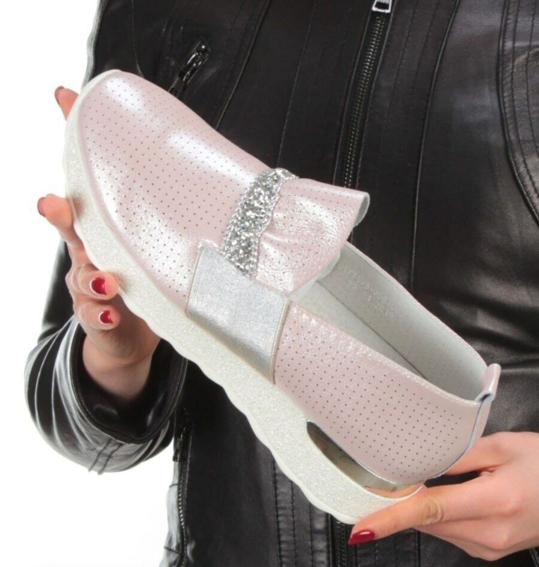 слипоны женские натуральная кожа,слипоны женские из натуральной кожи,слипоны женские кожаные с перфорацией саламандер,,слипоны женские кожаные