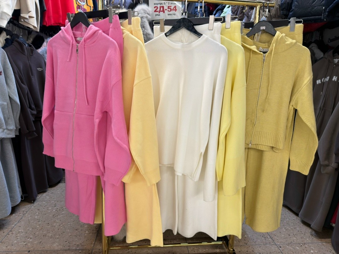 трикотажные костюмы,женские костюмы,костюм повседневный,костюм модный,комплект костюм