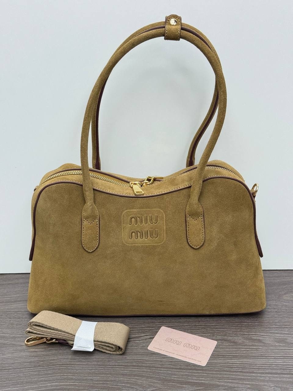 сумка замшевая коричневая miu miu,сумка женская miu miu натуральная замша,сумка женская натуральная замша,сумка натуральный замша,сумка замшевая