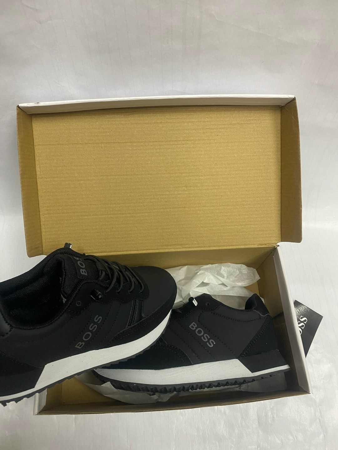 кроссовки boss мужские,кроссовки boss,мужские кроссовки hugo boss,кроссовки hugo boss,комбинированные кроссовки boss