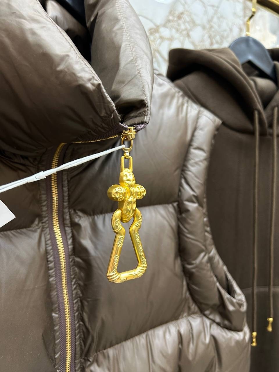 костюм тройка женский с жилетом спортивный,костюм женский спортивный теплый тройка с жилетом,костюм тройка монклер,костюм женский спортивный тройка с жилетом утепленный,спортивный костюм тройка с жиле