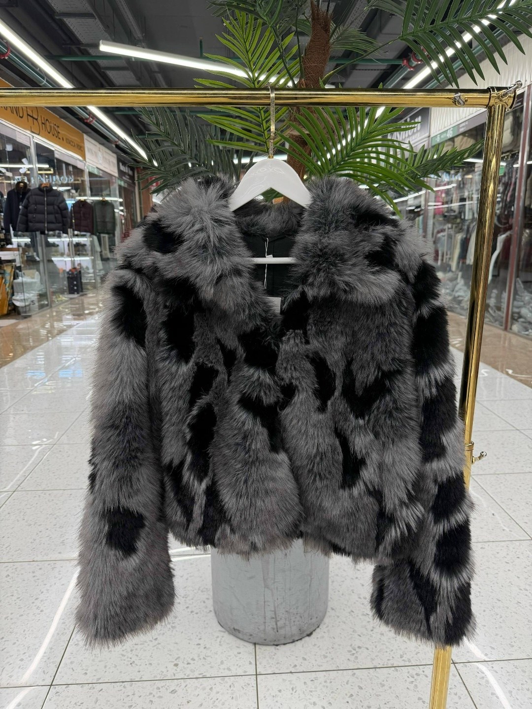 меховая куртка,женская шуба,шуба из натурального меха,меховое пальто,куртка из искусственного меха