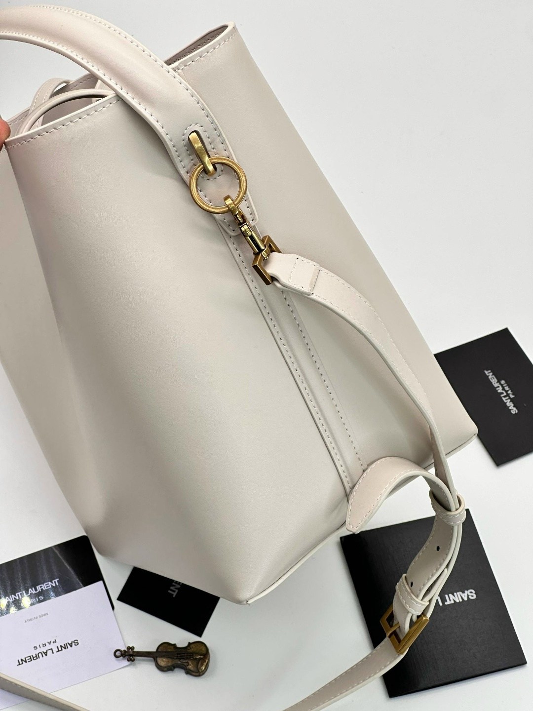 сумка,женская сумка yves saint laurent,сумка женская,сумка yves saint laurent,элегантная сумка