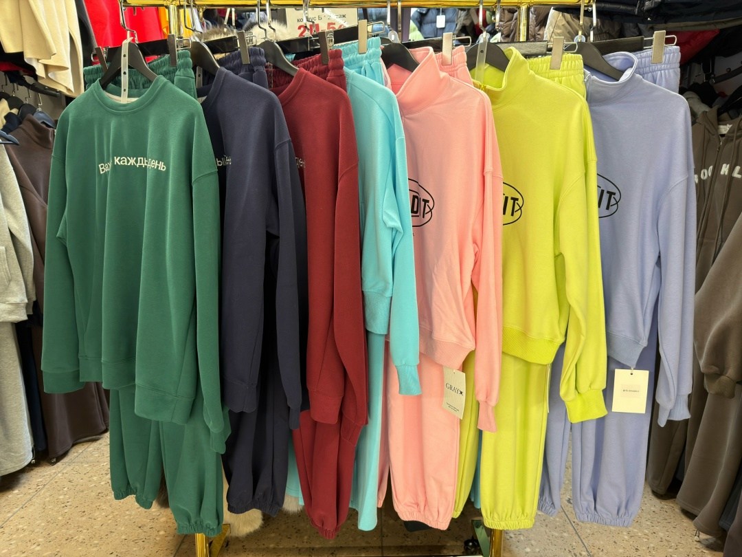 спортивные костюмы,спортивный костюм женский,костюмы трикотажные, ,женские костюмы