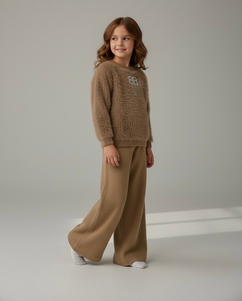 джемпер бежевый,свитер и брюки,костюмы трикотажные,джемпер и брюки,комплект джемпер