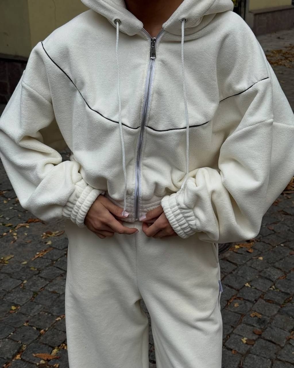 стильный костюм,женский костюм,спортивный костюм,женский костюм на флисе,костюм женский спортивный