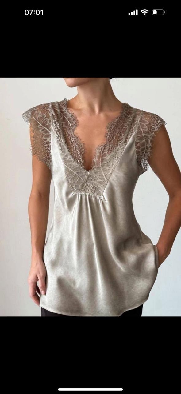 шелковая майка интимиссими,топ с кружевом в бельевом стиле,шёлковый топ с широким кружевом,бельевой стиль кружево,топ шелковый с кружевом