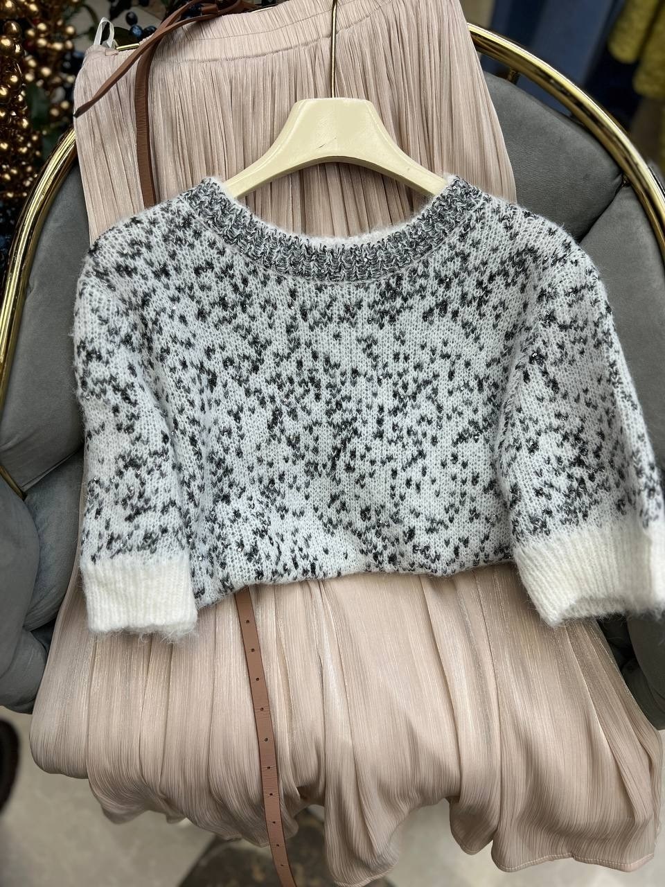 свитер "просто космос" женский, вязаный, с пайетками lustrosa,джемпер с пайетками,кофта с пайетками,свитер с пайетками,женский трикотажный свитер с коротким рукавом и блестками