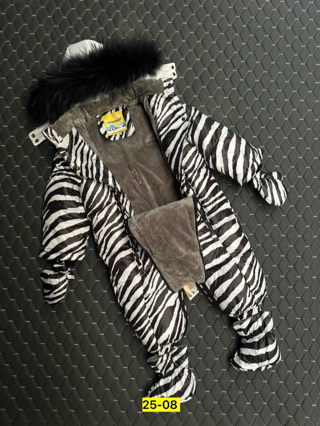 комбинезон зимний lapland,комбинезон детский зимний lapland зебра,комбинезон зимний,manudieci комбинезон зебра,зимний комбинезон трансформер