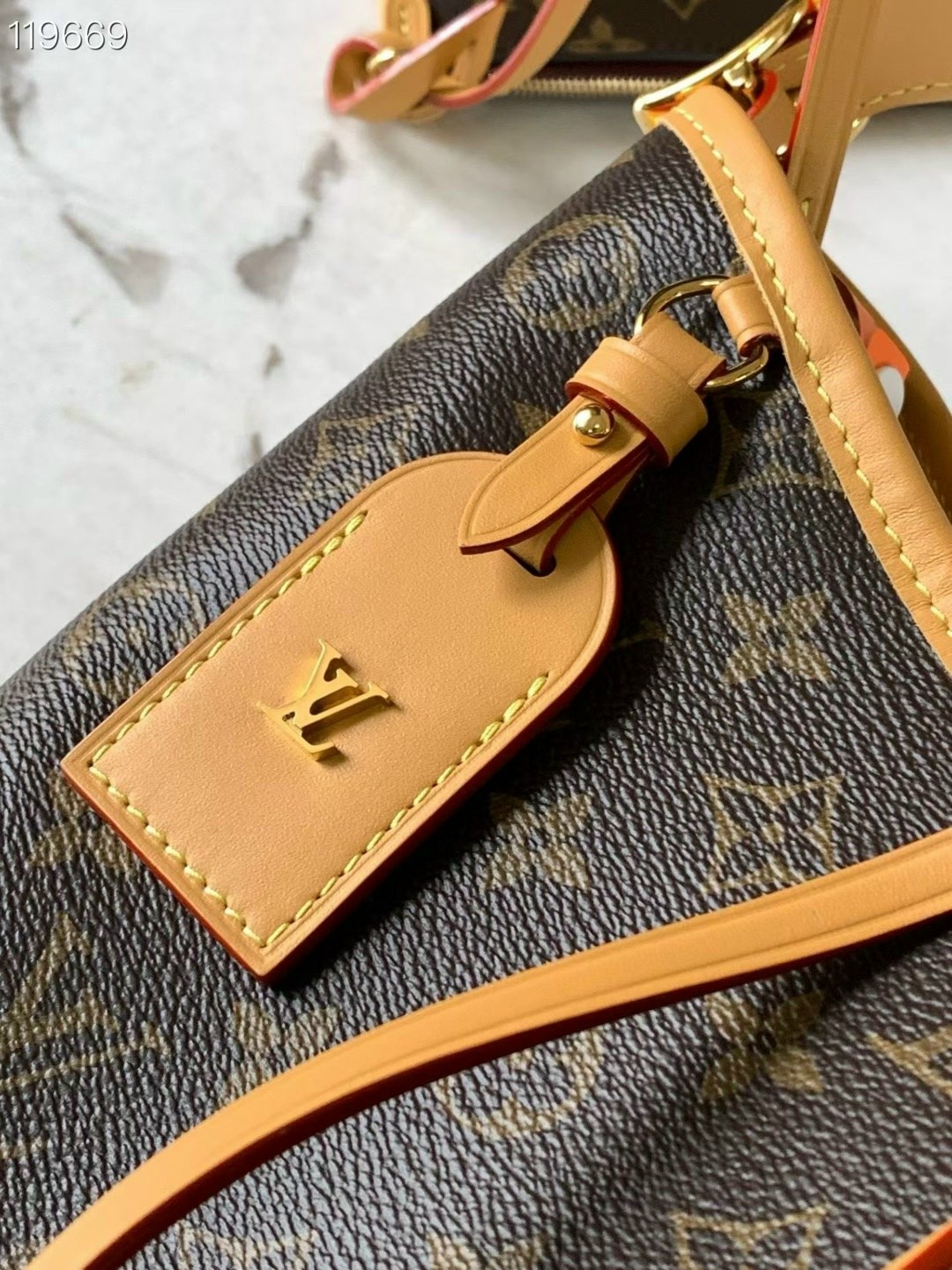 сумка на плечо louis vuitton,сумка louis vuitton,сумка женская louis vuitton,сумка луи виттон,сумка