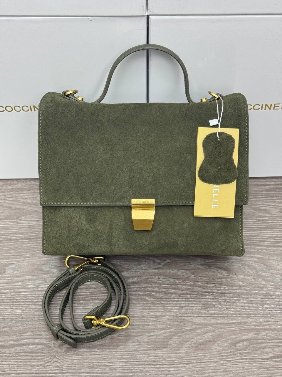 замшевая сумка coccinelle,замшевая сумка,женская сумка из натуральной кожи и замши,сумка,сумка coccinelle
