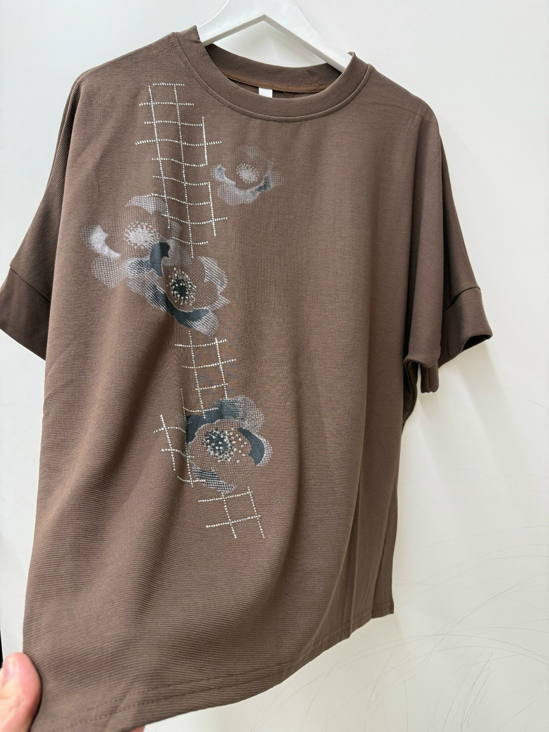 женская футболка,футболка,принт футболки,универсальные футболки