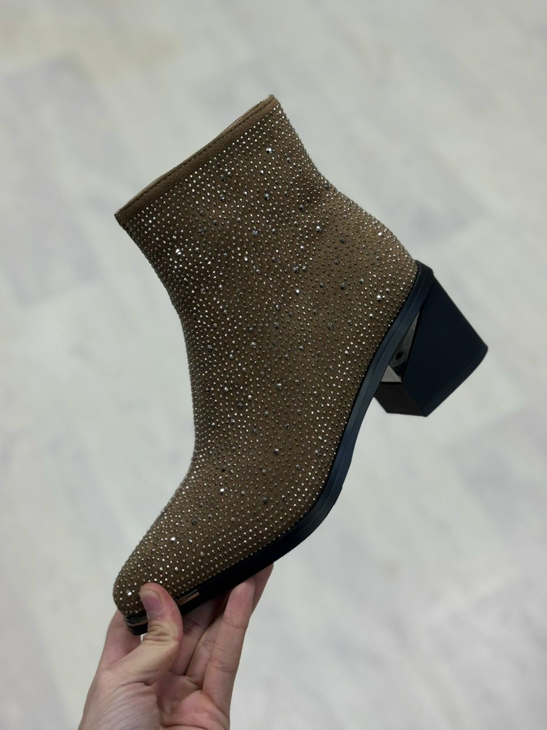 полусапожки женские со стразами, женская,ботильоны женские,,модные ботильоны