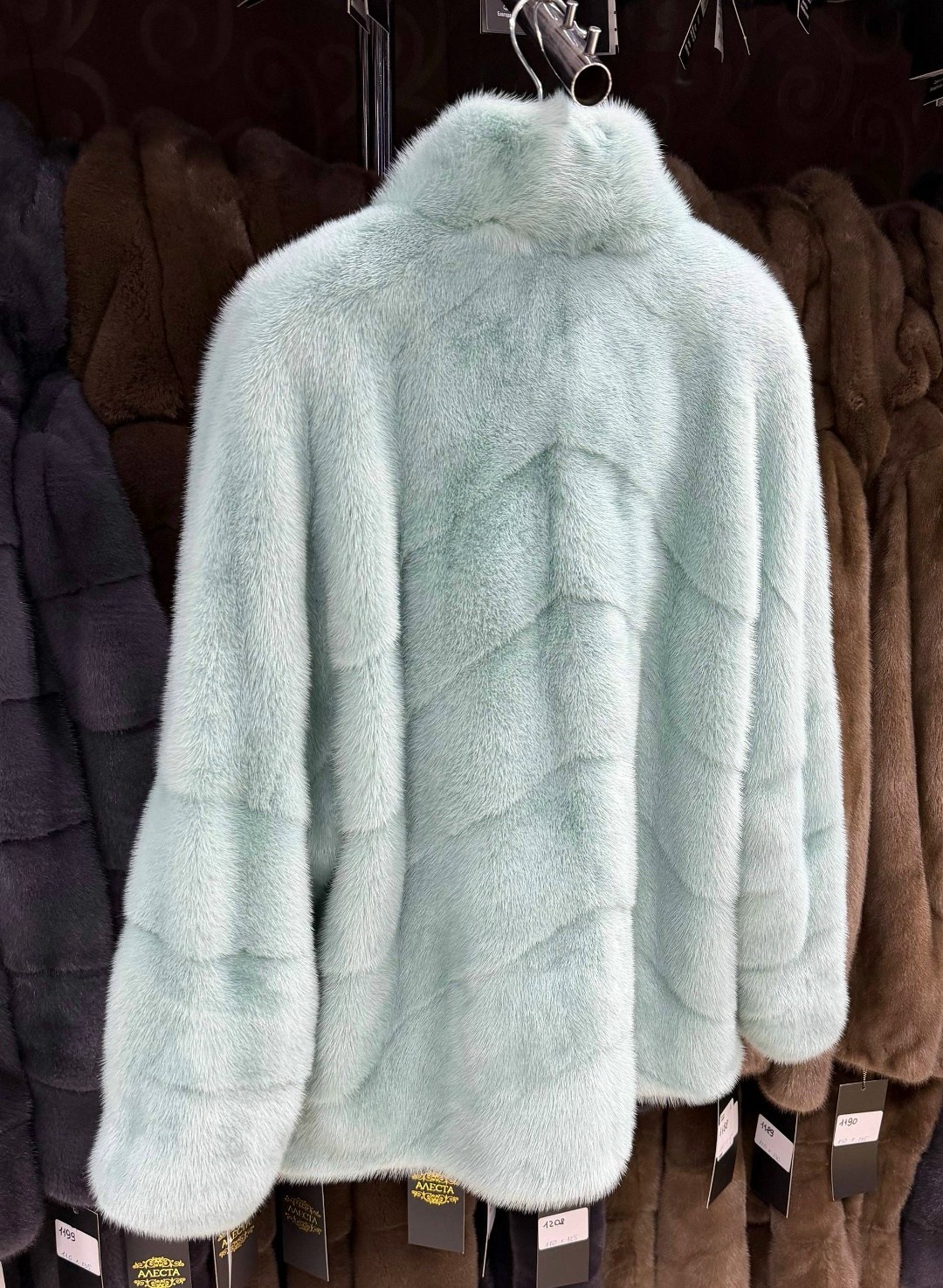 шуба норковая,шуба норка,шубка,короткая норковая шуба,шуба женская