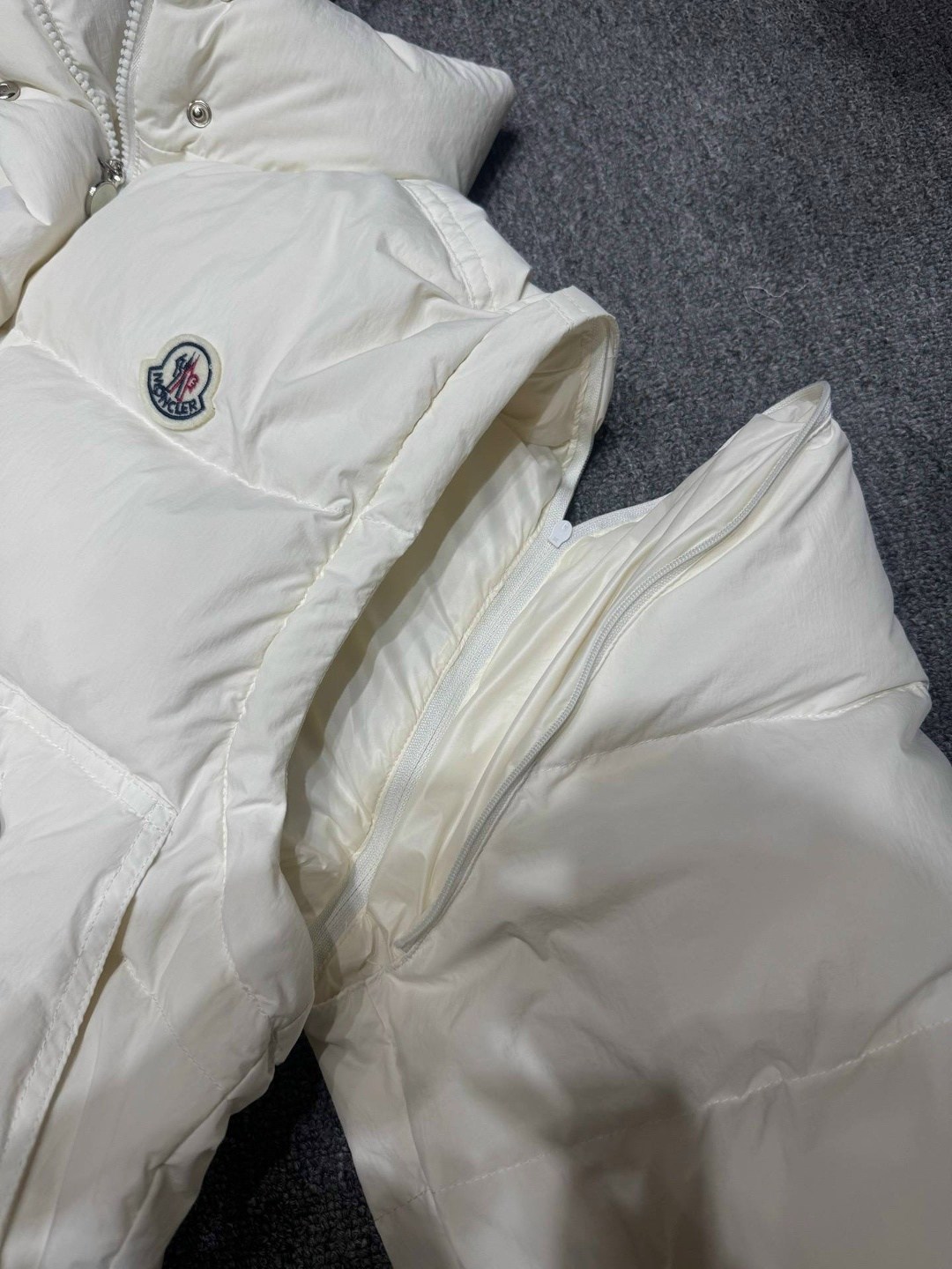 пуховик moncler,куртка монклер,пуховик moncler новый зимний пуховик,moncler куртка,moncler пуховик женский