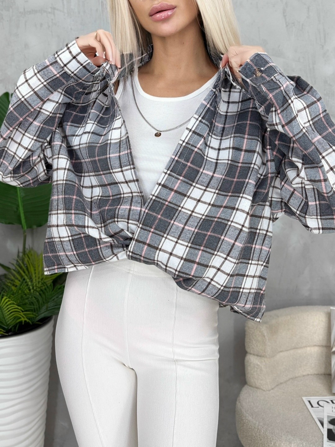 женская рубашка в клетку,рубашка в клетку женская оверсайз,рубашка оверсайз в клетку betrendy wear,рубашка в клетку оверсайз удлиненная nurbashopp,рубашка в клетку оверсайз удлиненная